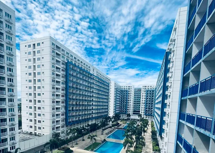 Sea Residences Moa-Eric Apartments