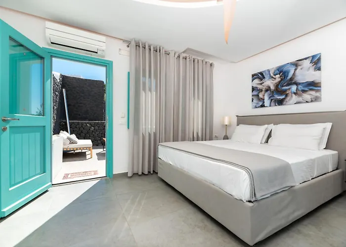 Santa Irina Luxury Sunny Lofts