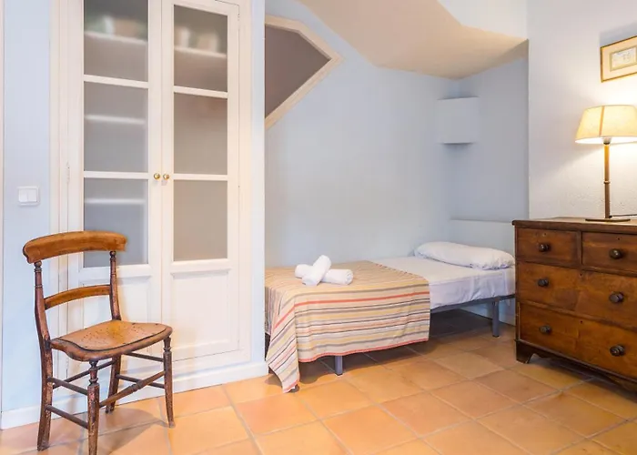 Villa Monturiol
