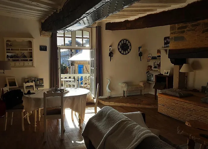 Gite Du Passant Rennais Avec Balcon Sur Cour
