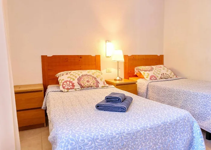Parque Santiago 2 Villa 2 Tenerife Rental & Sales