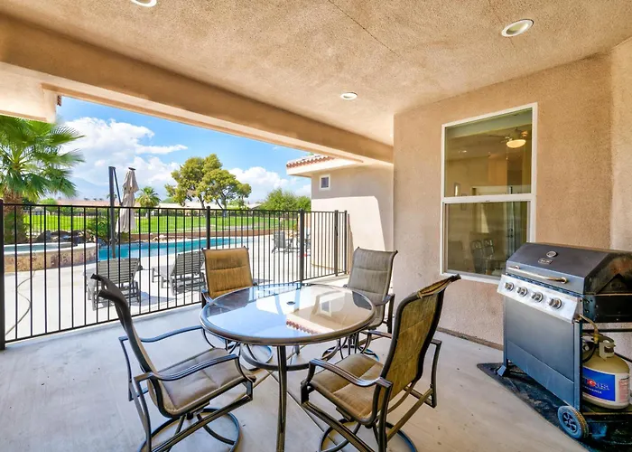 Palms Place In Indio