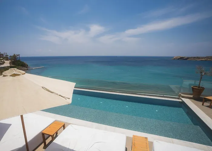 New Paradise Beach Resort - Adults Only