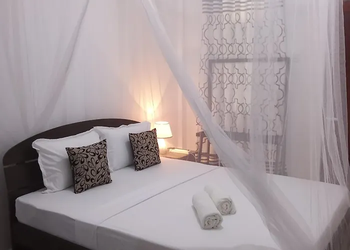 Kavee Transit Hotel