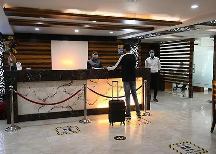 Fabhotel Prime Ace Grand
