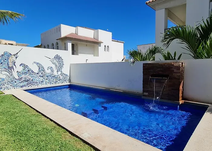Casa Reyes Stunning Rooftop Oceanview
