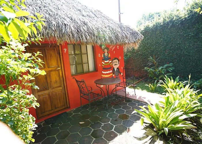 Hotel Mariposa