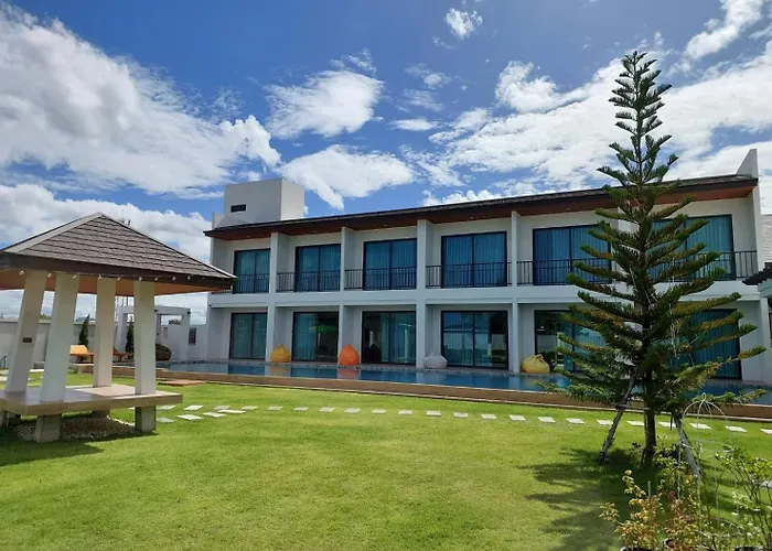 Far Beach House, Cha-Am