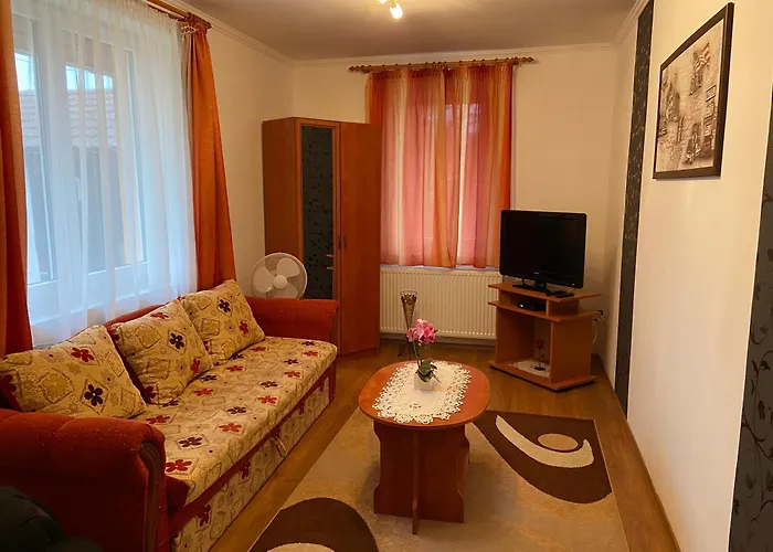 Vadrozsa Vendeghaz-Apartman