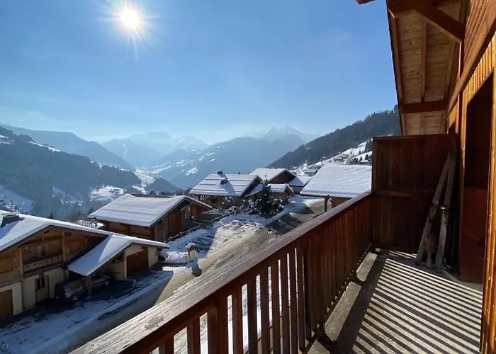 Duplex Ski Chalet: Les Saisies Piste-Side Retreat