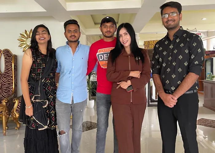 Votel Hotel De'Pratnya Kediri