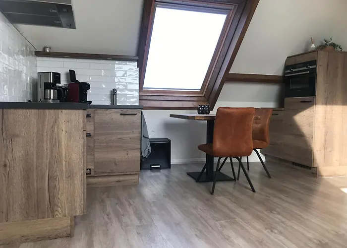 Ruim Appartement Met Sauna, Zuidstraat 125 In Westkapelle