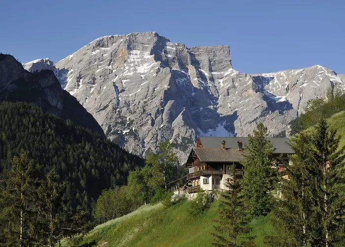 Apartement Schuster Lake Prags Braies