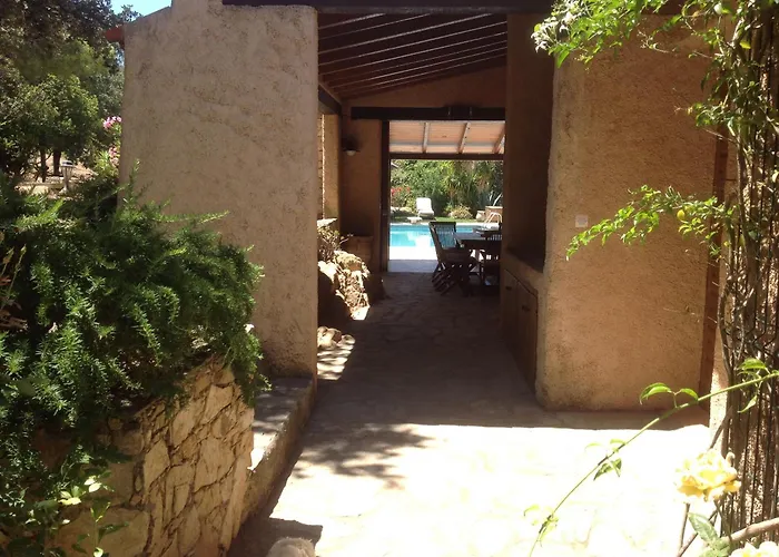 Villa A Scopa A Lumio En Corse Avec Piscine Chauffee, Vue Mer Panoramique, Climatisation, Jardin Arbore De 3000M2, 10 Pers, 5 Chb, 4 Sdb