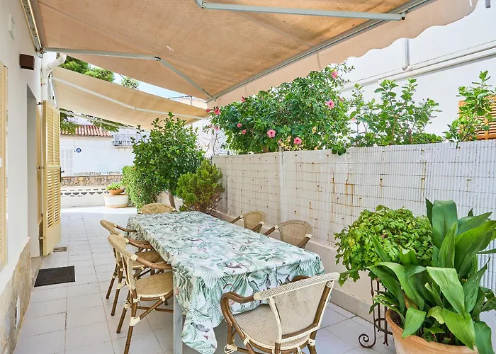 Villa Hibiscus