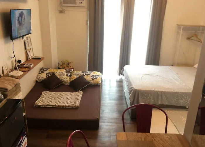La Reina Suite Tuscania Towers