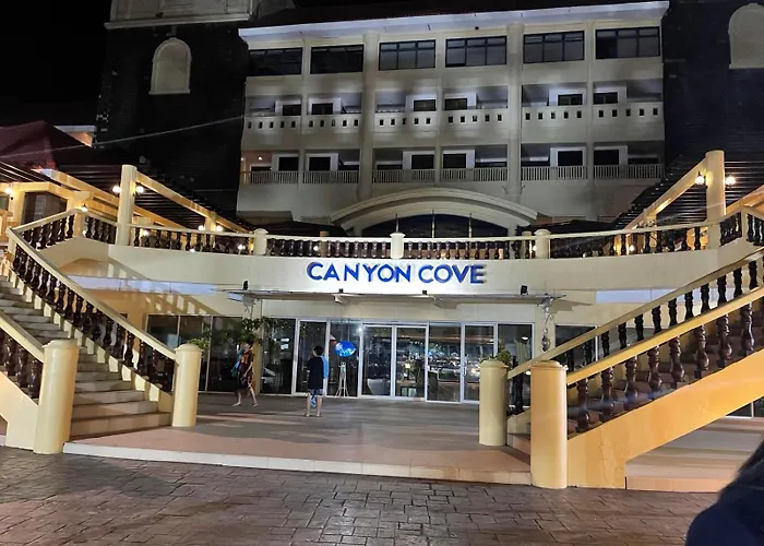 Canyon Cove Hotel And Spa