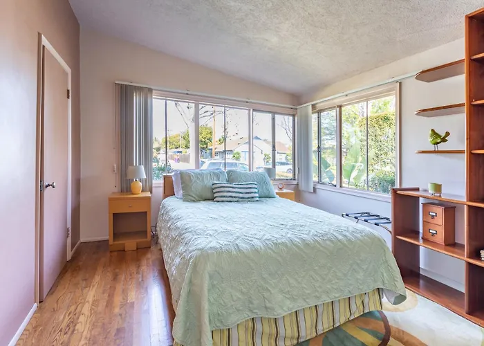 Bixby Beauty 50S Mod Long Beach