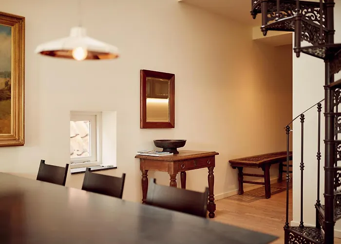 Business Guesthouse