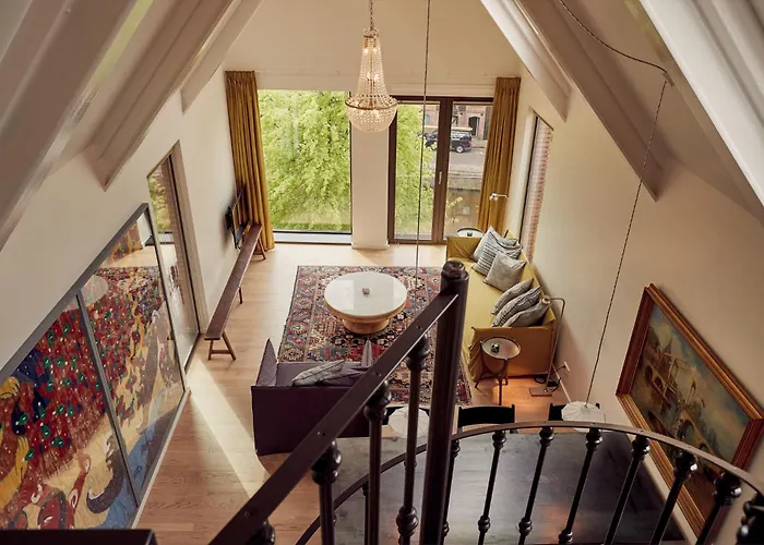 Business Guesthouse
