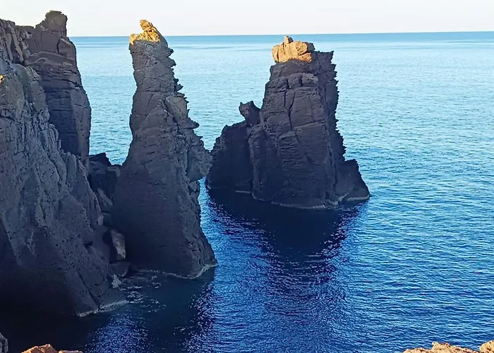 Casa Vacanze Fronte Mare Calasetta "Ca' U Cappun"