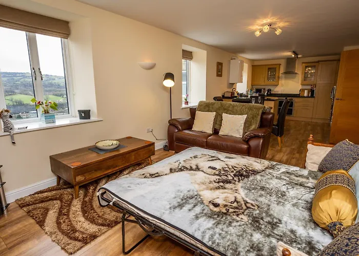 Swallow View, A Spacious Base With Stunning Views