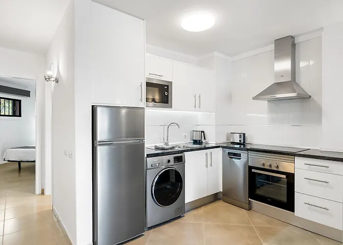 Paloma Beach Apartments