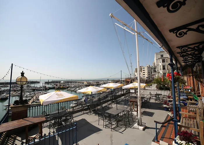 Royal Temple Yacht Club, Bar & Hotel, Pet Friendly!