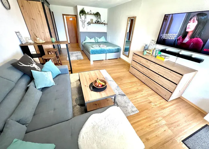 Moderne, 1-Zimmer Ferienwohnung Mit Bergblick
