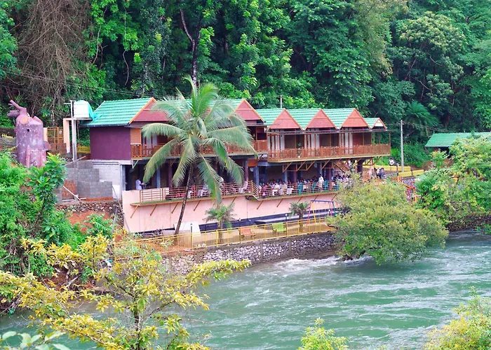 Mazhavilkadu Forestresort & Restaurant