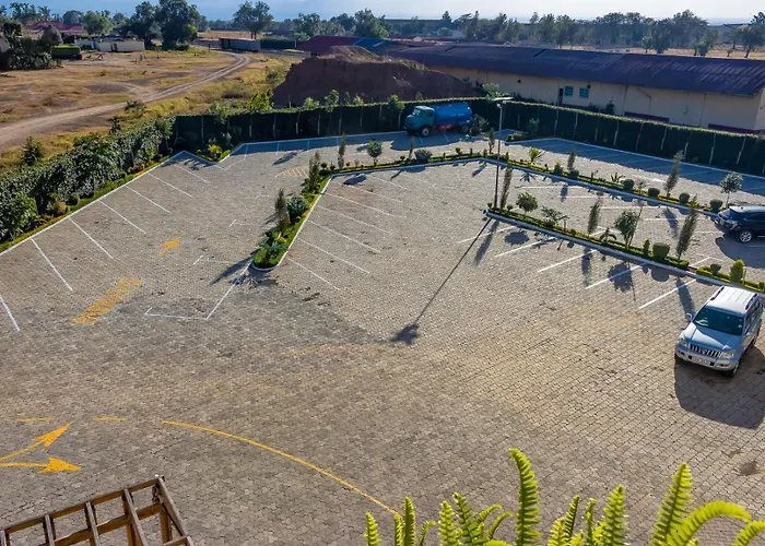 The Glacier Hotel Nanyuki