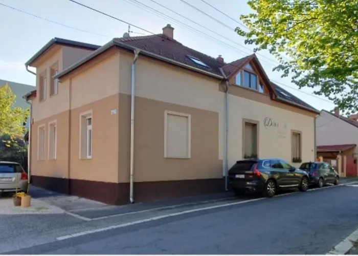 Dora Holiday House & Apartments -Sauna & Relax By The Lake