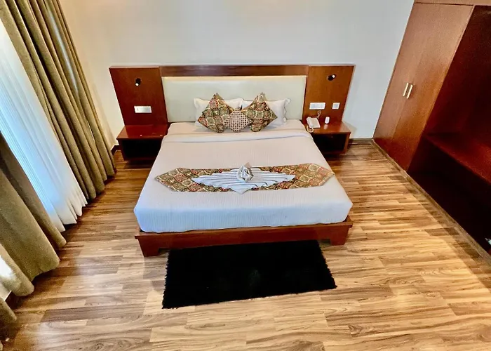 Sea Hawk - Luxury Hill Resort 4 Mins From Bhimtal Lake