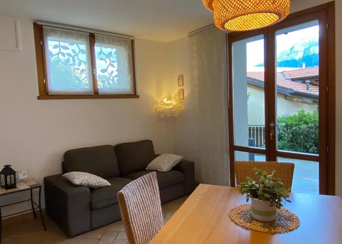 Casa Artis - Yourlakecomohome