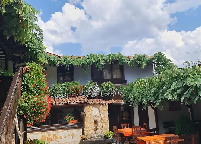 Стаи За Гости The Old House