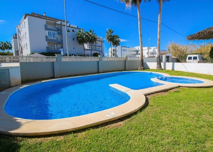 Prendisole Denia Con Piscina Y Terraza