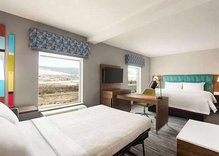Hampton Inn & Suites Kelowna, British Columbia, Canada