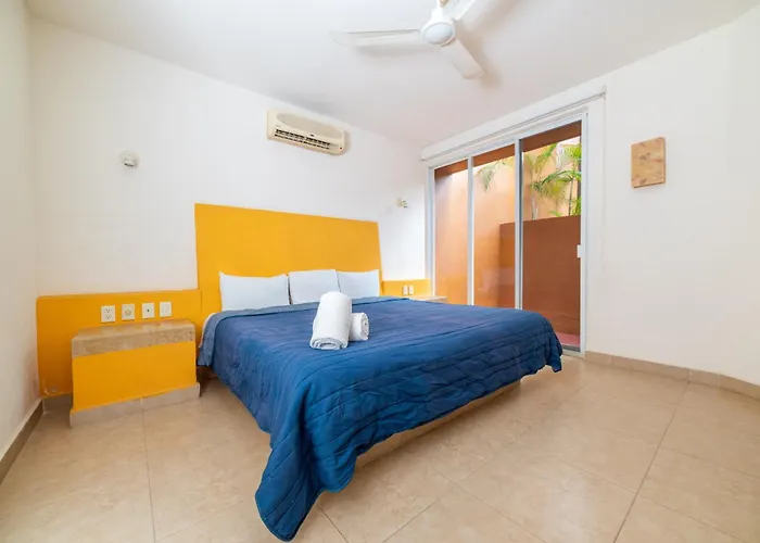 Hotel Ixzi Plus