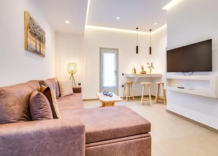 Tiara Suites Fira - Cycladic & Cave