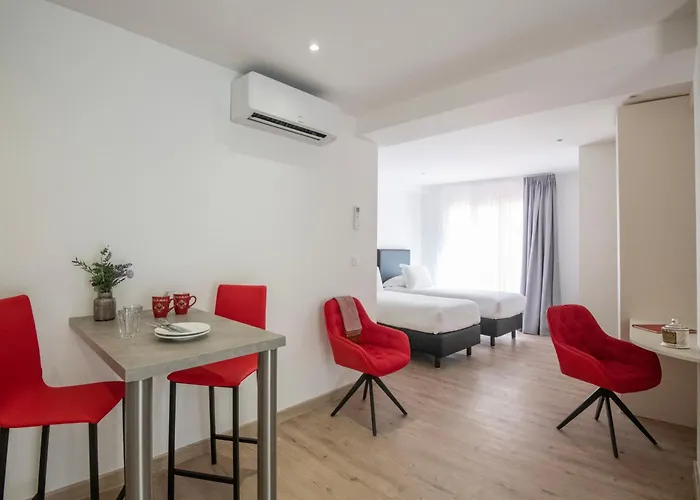 Appartements French Riviera Confidential Centre Ville Juan Les Pins Proche Des Plages