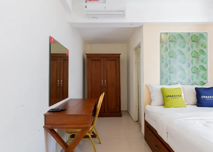 Urbanview Erga Family Residence Syariah Surabaya By Reddoorz