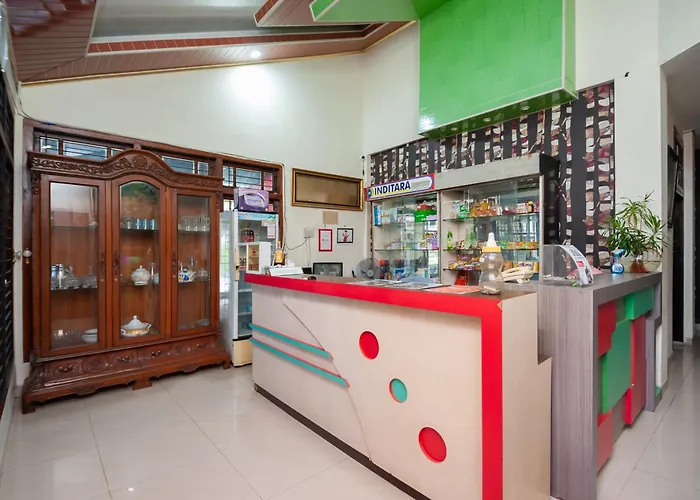 Reddoorz Syariah At Bumi Siliwangi Residence Padang