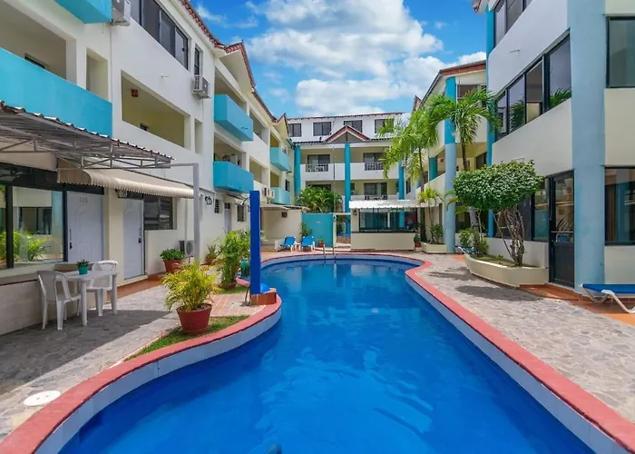 Apartamentos In Condo Plaza Europa