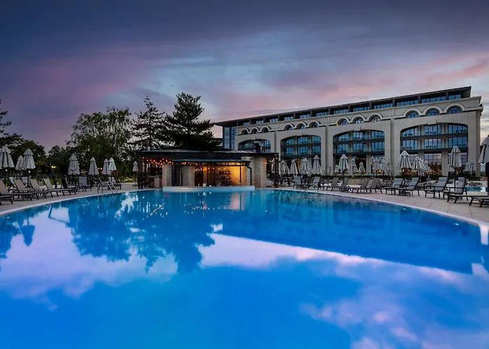 Kings' Valley Medical & Spa Hotel