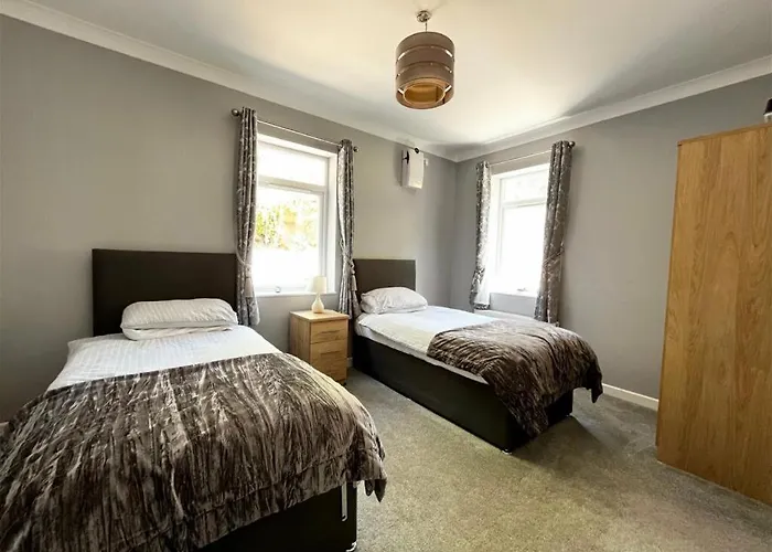 High Gables Apartment 2