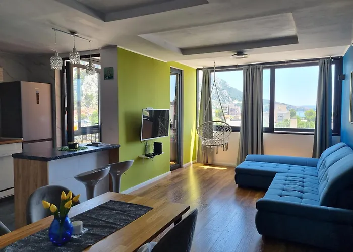 Luxury 4 Star, Amazing View Apartment With Free Parking