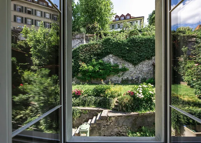 Historische Wohnung Im Herzen Der Thuner Altstadt