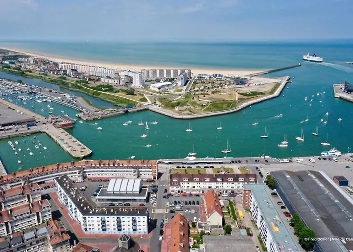 Studio Vue Sur Mer Classe 3 Etoiles, Calais