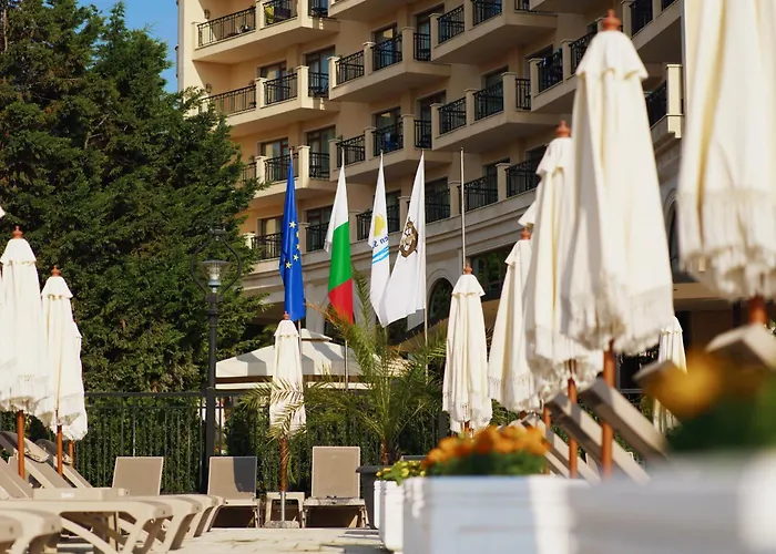 Admiral Hotel