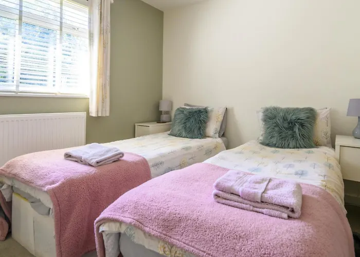 Appledown - Secluded Rural Retreat In Kingsdown, 10 Mins To Beach